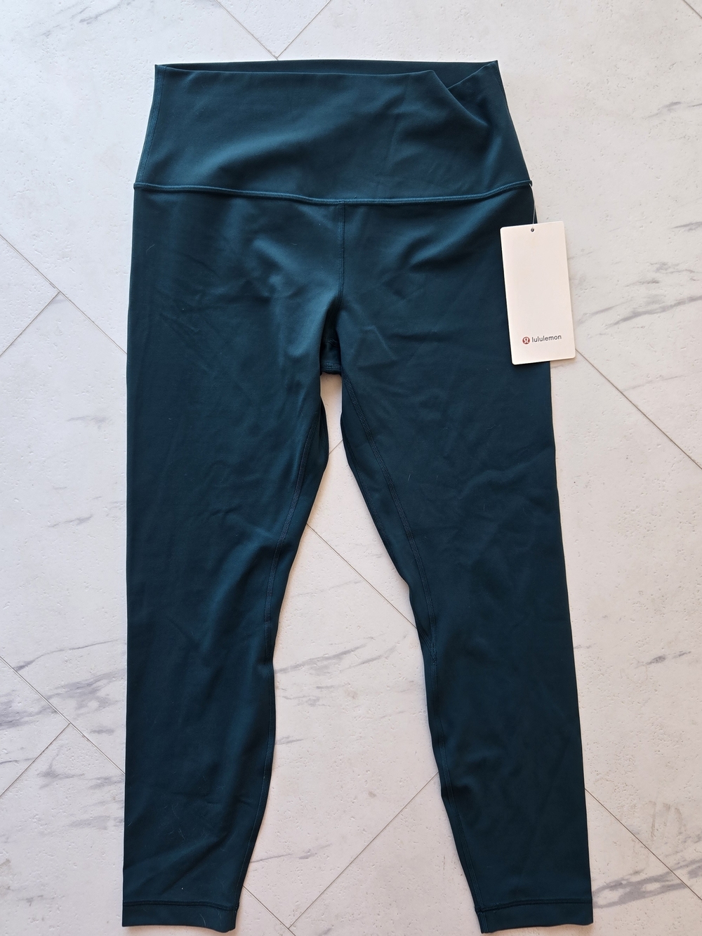 NWT Iululemon  Align HR Pant 25" in Emerald